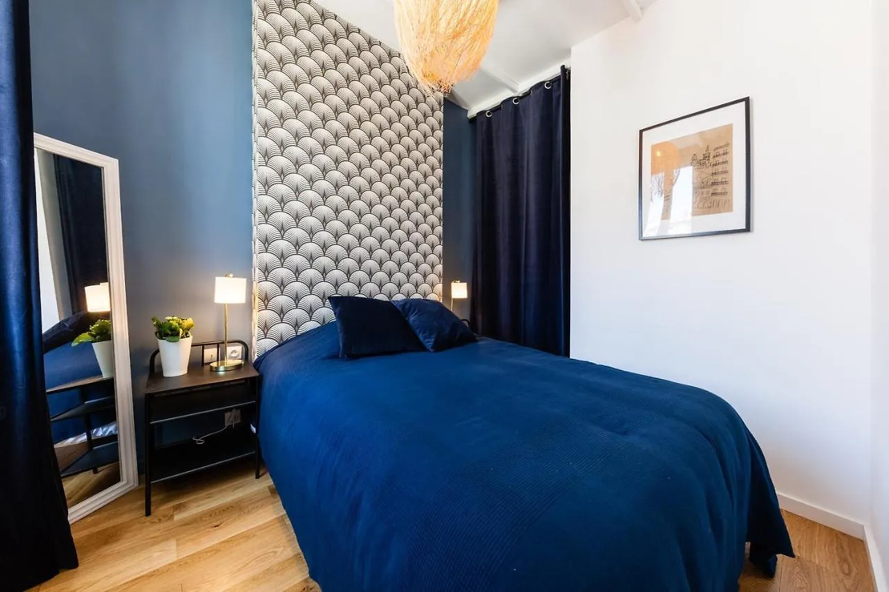 La Bonne Mere - Superbe Appartement Vue Notre Dame Marseilles Apartment